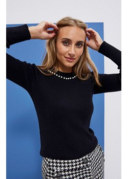 Sweter damski z ozdobnymi perełkami w kolorze czarnym 3949, Kolor czarny, Rozmiar XS, Moodo ze sklepu Primodo w kategorii Swetry damskie - zdjęcie 148037594