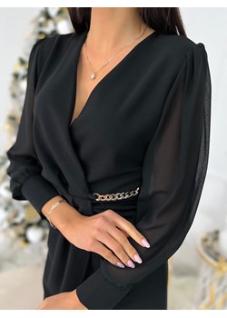 Czarna Kopertowa Sukienka z Łańcuszkiem ze sklepu ModnaKiecka.pl w kategorii Sukienki - zdjęcie 148127813