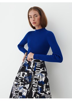 Mohito - Kobaltowy sweter z wysoką stójką - Niebieski ze sklepu Mohito w kategorii Swetry damskie - zdjęcie 148161134