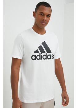 adidas t-shirt bawełniany kolor biały z nadrukiem ze sklepu ANSWEAR.com w kategorii T-shirty męskie - zdjęcie 148276620