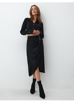 Mohito - Kopertowa spódnica midi - Czarny ze sklepu Mohito w kategorii Spódnice - zdjęcie 148471393