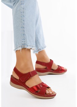 Czerwone sandały płaski Anina ze sklepu Zapatos w kategorii Sandały damskie - zdjęcie 148524964