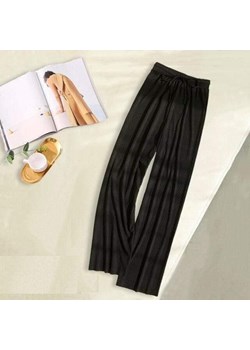 Szerokie Spodnie Z Wysokim Stanem ze sklepu ParinePL w kategorii Spodnie damskie - zdjęcie 148593903