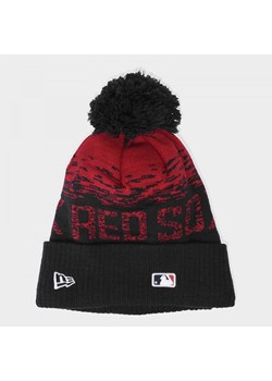 Czapka zimowa uniseks NEW ERA MLB SPORT BEANIE BOSTON RED SOX - czerwona ze sklepu Sportstylestory.com w kategorii Czapki zimowe damskie - zdjęcie 148647273