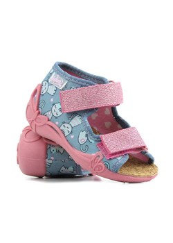 Sandałki dziecięce z korkową wkładką - Befado PAPI 342P040, różowe z kotkami ze sklepu ulubioneobuwie w kategorii Buciki niemowlęce - zdjęcie 148977730