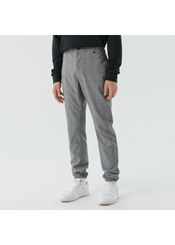 Cropp - Spodnie chino w kratę - Jasny szary ze sklepu Cropp w kategorii Spodnie męskie - zdjęcie 148984173