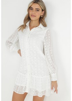 Biała Koszulowa Sukienka z Metaliczną Nitką Shenemi ze sklepu Born2be Odzież w kategorii Sukienki - zdjęcie 149064560