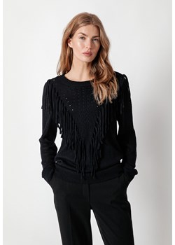 Czarny sweter z frędzlami i ażurowymi rękawami ze sklepu Molton w kategorii Swetry damskie - zdjęcie 149069172