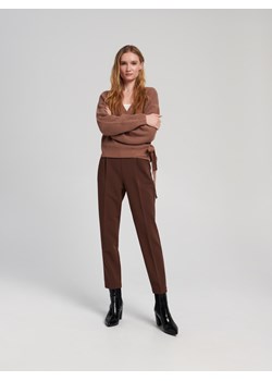 Sinsay - Spodnie cygaretki - Brązowy ze sklepu Sinsay w kategorii Spodnie damskie - zdjęcie 149400904