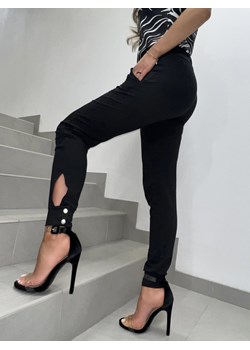 Czarne spodnie dresowe Och Bella ze sklepu Yups w kategorii Spodnie damskie - zdjęcie 149460090