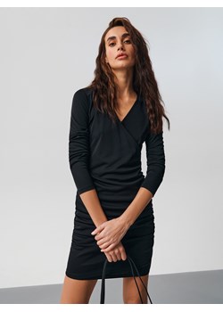 Sinsay - Sukienka mini z marszczeniami - Czarny ze sklepu Sinsay w kategorii Sukienki - zdjęcie 149472022