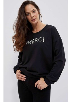 Luźna bluza w kolorze czarnym z ozdobnym napisem 4007, Kolor czarny, Rozmiar XS, Moodo ze sklepu Primodo w kategorii Bluzy damskie - zdjęcie 149491792