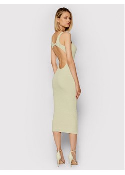 Remain Sukienka codzienna Elvirah RM482 Beżowy Slim Fit ze sklepu MODIVO w kategorii Sukienki - zdjęcie 149938134
