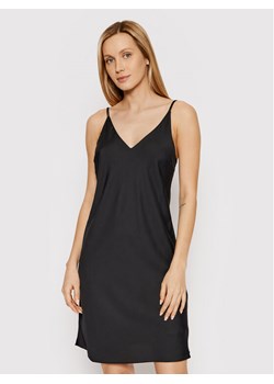 Calvin Klein Sukienka letnia Iconic Cami K20K204370 Czarny Regular Fit ze sklepu MODIVO w kategorii Sukienki - zdjęcie 150421911