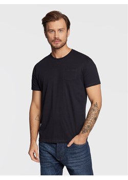 Brave Soul T-Shirt MTS-149ARKHAMQ Granatowy Regular Fit ze sklepu MODIVO w kategorii T-shirty męskie - zdjęcie 150552821
