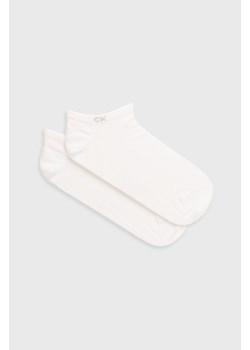 Calvin Klein Skarpetki (2-pack) męskie kolor biały 701218707 ze sklepu ANSWEAR.com w kategorii Skarpetki męskie - zdjęcie 150576723