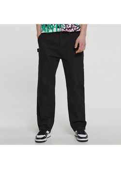 Cropp - Czarne spodnie loose - Czarny ze sklepu Cropp w kategorii Spodnie męskie - zdjęcie 150577503