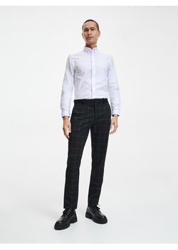 Reserved - Bawełniana koszula slim fit - Biały ze sklepu Reserved w kategorii Koszule męskie - zdjęcie 150582251