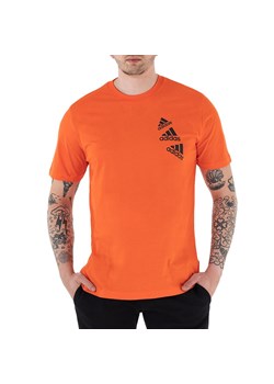 Koszulka adidas Essentials BrandLove HL9388 - pomarańczowa ze sklepu streetstyle24.pl w kategorii T-shirty męskie - zdjęcie 150616741
