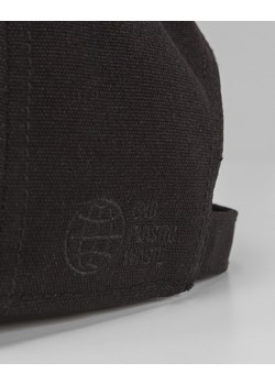 Czapka z daszkiem Y-3 LOGO CAP ze sklepu S'portofino w kategorii Czapki z daszkiem damskie - zdjęcie 150649164