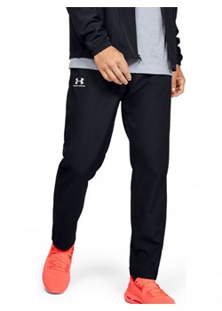 Męskie spodnie dresowe UNDER ARMOUR VITAL WOVEN PANTS ze sklepu Sportstylestory.com w kategorii Spodnie męskie - zdjęcie 150772443