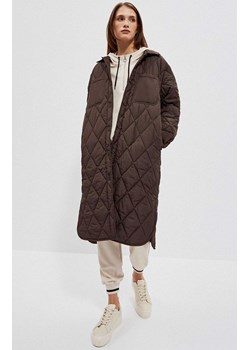 Długi pikowany płaszcz damski w kolorze brązowym 4012, Kolor brązowy, Rozmiar XS, Moodo ze sklepu Primodo w kategorii Kurtki damskie - zdjęcie 150787541
