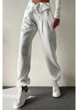 Spodnie damskie BILMA WHITE ze sklepu Ivet Shop w kategorii Spodnie damskie - zdjęcie 150825704