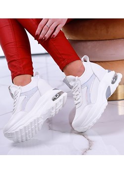 Białe trampki sneakersy na niskim koturnie /G1-2 13191 T802/ ze sklepu Pantofelek24.pl w kategorii Buty sportowe damskie - zdjęcie 150951784