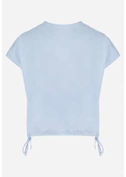 Jasnoniebieska Koszulka ze Sznurkiem na Dole Denirissa ze sklepu Born2be Odzież w kategorii Bluzki dziewczęce - zdjęcie 151072674