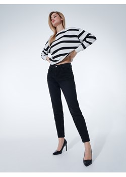 Mohito - Jeansy boyfriend fit - Czarny ze sklepu Mohito w kategorii Jeansy damskie - zdjęcie 151330253