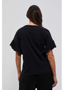 Bluzka z falbaną na rękawie czarna ze sklepu Moodo.pl w kategorii Bluzki damskie - zdjęcie 151335022