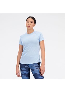Koszulka damska New Balance WT21262BZH – niebieska ze sklepu New Balance Poland w kategorii Bluzki damskie - zdjęcie 152148690