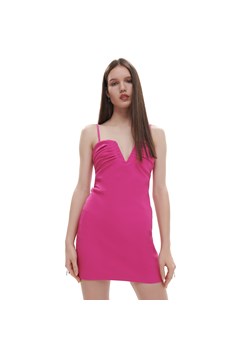 Cropp - Fuksjowa sukienka na ramiączkach - Różowy ze sklepu Cropp w kategorii Sukienki - zdjęcie 152201561