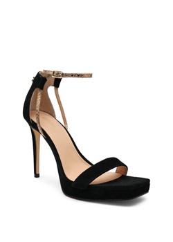 Guess Skórzane sandały ZOILA ze sklepu Gomez Fashion Store w kategorii Sandały damskie - zdjęcie 152234842