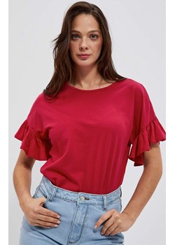 Bawełniana bluzka z falbaną na rękawie w kolorze czerwonym 4025, Kolor czerwony, Rozmiar L, Moodo ze sklepu Primodo w kategorii Bluzki damskie - zdjęcie 152414564