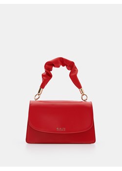 Mohito - Czerwona torebka z paskiem - Czerwony ze sklepu Mohito w kategorii Kopertówki - zdjęcie 152467042