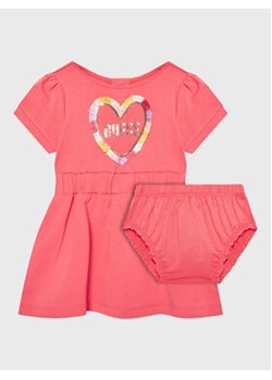 Guess Sukienka codzienna A3GK04 K6YW1 Różowy Regular Fit ze sklepu MODIVO w kategorii Odzież dla niemowląt - zdjęcie 152506991