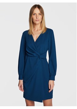 DKNY Sukienka koktajlowa DD2H2020 Niebieski Regular Fit ze sklepu MODIVO w kategorii Sukienki - zdjęcie 152514054