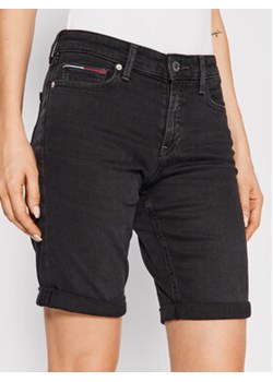 Tommy Jeans Szorty jeansowe Bermuda DW0DW12456 Czarny Regular Fit ze sklepu MODIVO w kategorii Szorty - zdjęcie 152524582