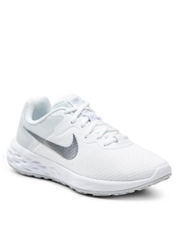 Nike Buty Revolution 6 Nn DC3729 500 Biały ze sklepu MODIVO w kategorii Buty sportowe damskie - zdjęcie 152527870