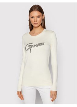 Guess Sweter Ada W1BR10 Z2NQ0 Beżowy Regular Fit ze sklepu MODIVO w kategorii Swetry damskie - zdjęcie 152528850