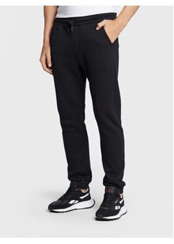 Blend Spodnie dresowe Downton 20714201 Czarny Regular Fit ze sklepu MODIVO w kategorii Spodnie męskie - zdjęcie 152532124