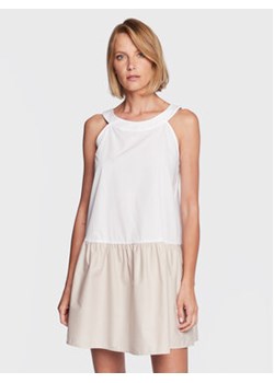 Armani Exchange Sukienka letnia 3RYA23 YNWQZ 71AG Biały Relaxed Fit ze sklepu MODIVO w kategorii Sukienki - zdjęcie 152552430