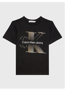Calvin Klein Jeans T-Shirt Lined Monogram IB0IB01577 Czarny Regular Fit ze sklepu MODIVO w kategorii T-shirty chłopięce - zdjęcie 152556832