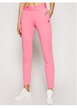 JOOP! Spodnie dresowe 58 Jje634 Tika 30026713 Różowy Regular Fit ze sklepu MODIVO w kategorii Spodnie damskie - zdjęcie 152564031