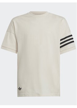 adidas T-Shirt Adicolor T-Shirt IC6146 Beżowy Loose Fit ze sklepu MODIVO w kategorii T-shirty chłopięce - zdjęcie 152573253