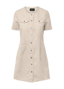 Pieces Sukienka jeansowa 17133341 Biały Regular Fit ze sklepu MODIVO w kategorii Sukienki - zdjęcie 152579260