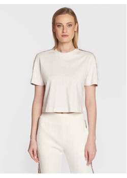 Guess T-Shirt V3RI08 I3Z14 Beżowy Relaxed Fit ze sklepu MODIVO w kategorii Bluzki damskie - zdjęcie 152581600