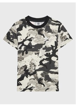 adidas T-Shirt HK0286 Szary Regular Fit ze sklepu MODIVO w kategorii T-shirty chłopięce - zdjęcie 152604454