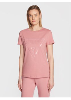 Guess T-Shirt V2YI07 K8HM0 Różowy Regular Fit ze sklepu MODIVO w kategorii Bluzki damskie - zdjęcie 152605452